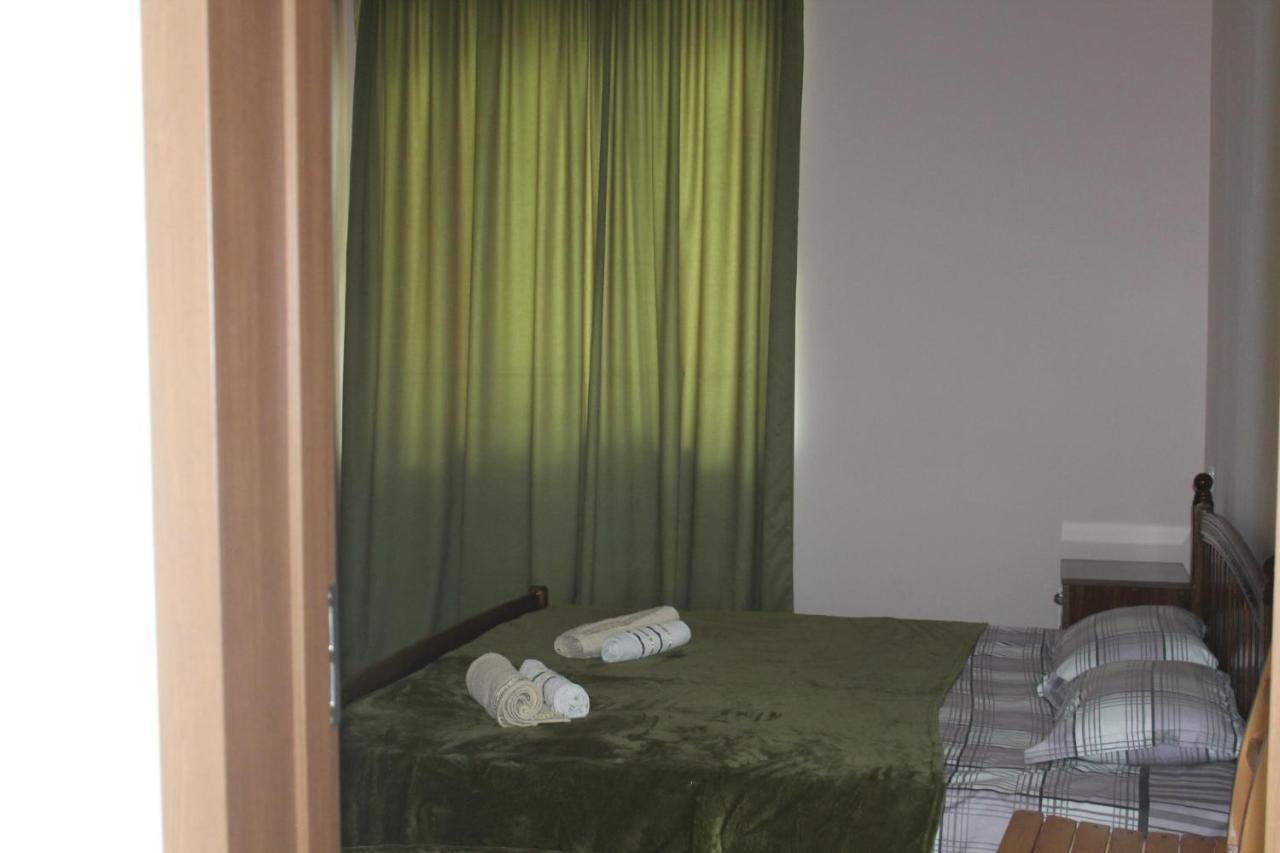 Mariana's Guest House Mestia Extérieur photo